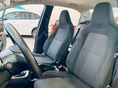 Chevrolet Onix ONIX SEDAN Plus LT 1.0 12V Flex 4p Mec.