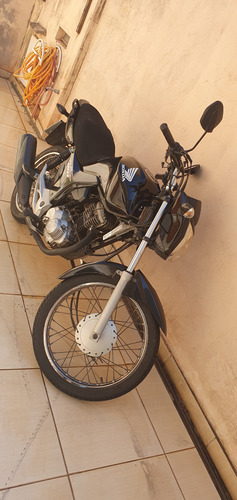 Moto Usada, Super Conservada, Tudo Em Dia Só Pegar E Andar.