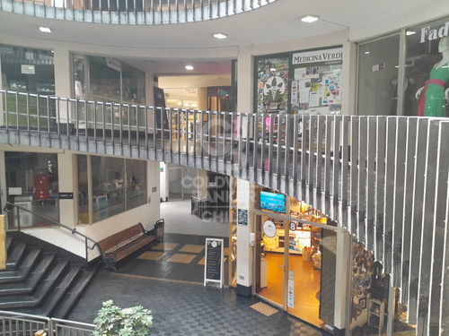 Centro Comercial Lo Castillo - Vitacura Local 17m2