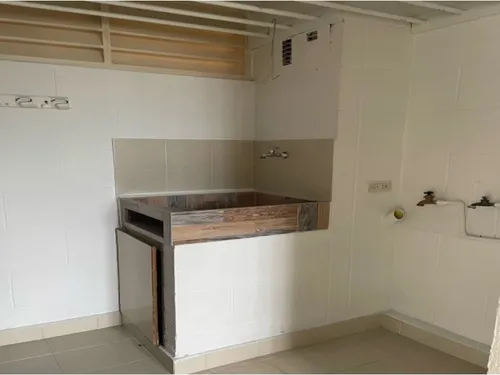 Apartamento En Arriendo En Laureles