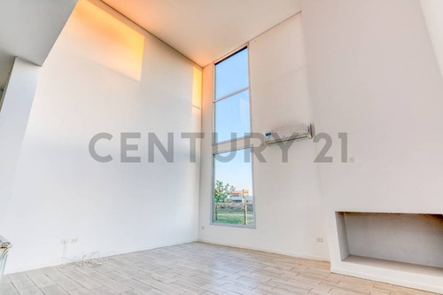 Imagen 4 de 30 de Casa En Venta 5 Ambientes En Barrio El Canton, Norte-