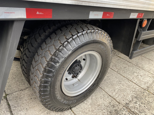Imagem 15 de 15 de Ford Cargo 1319 Ano 2013 Frigorifico Ñ 1717 1517 1419 1418