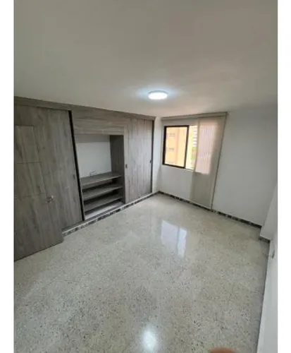 Venta Apartamento176 Mts2 En Versalles, Norte De Cali . 11402.