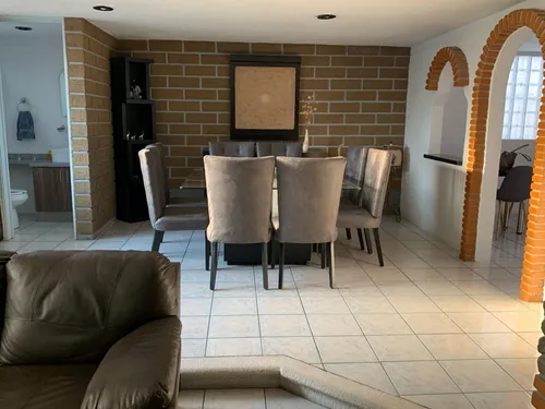 Venta De Casa En Condominio En Fraccionamiento