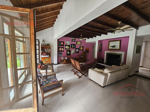 Venta De Casa En Country San Diego Moreno