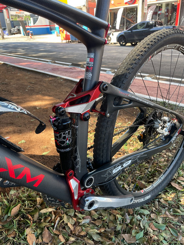 Pinarello Dogma Xm Mtb Full Carbon Xtr Fox Kashima Tam L/19 Branco 19 " (Usado)