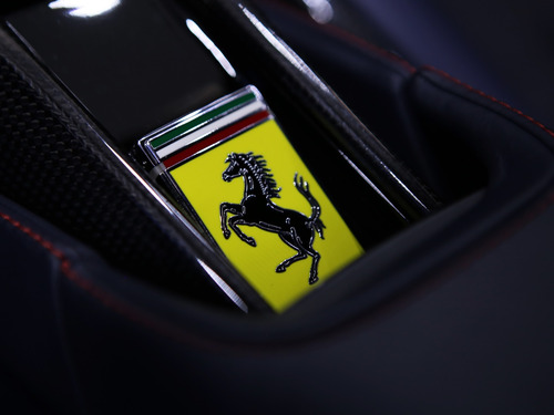 Ferrari Sf90 3.9 V8 Turbo Phev Stradale F1-dct