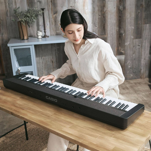 Teclado musical Casio Casiotone CT-S1 con 76 teclas, color negro
