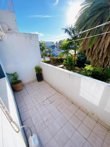Departamento En Venta De Cuatro Ambientes En Beccar