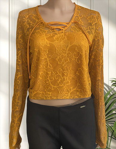 Polera Algodón Mujer Manga Larga Con Encaje