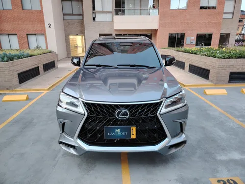 Lexus LX 5.7 570