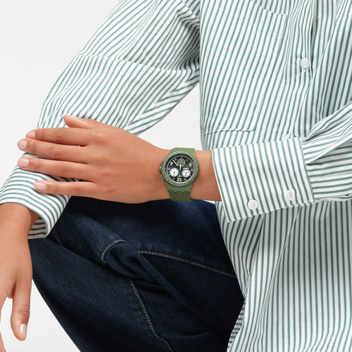 Reloj Swatch Nothing Basic About Green Susg406 Correa Verde Bisel Verde Fondo Verde
