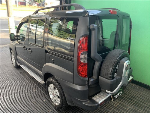Fiat Doblò 1.8 Flex Adventure Xingu- 6 Lugares