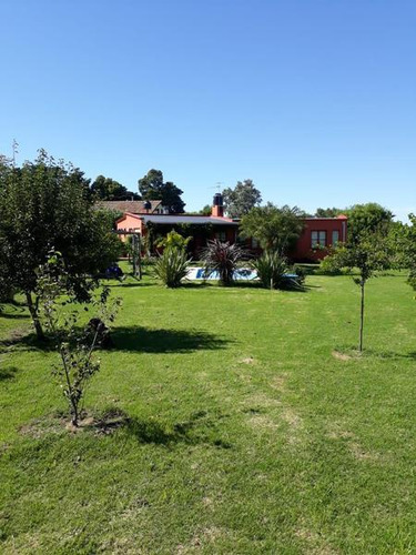 Chalet 3 Amb. 130m2 Cub. 1260 M2 Lote. Quincho. Piscina. Sierra De Los Padres.