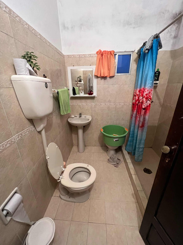 Casa En Excelente Estado Más 2 Casas Para Terminar Interior