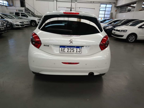 Peugeot 208 1.6 Feline Tiptronic 2020