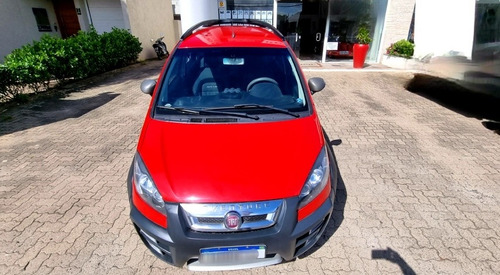 Imagem 2 de 15 de Fiat Idea 2013 1.8 16v Adventure Flex Dualogic 5p