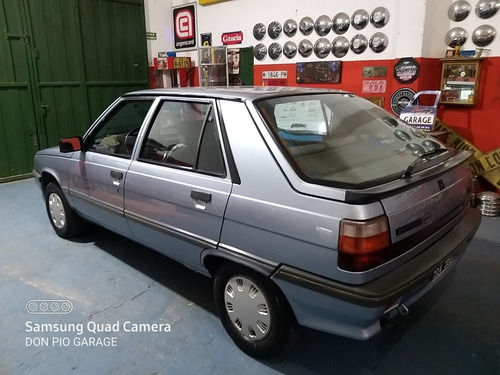 Renault 11