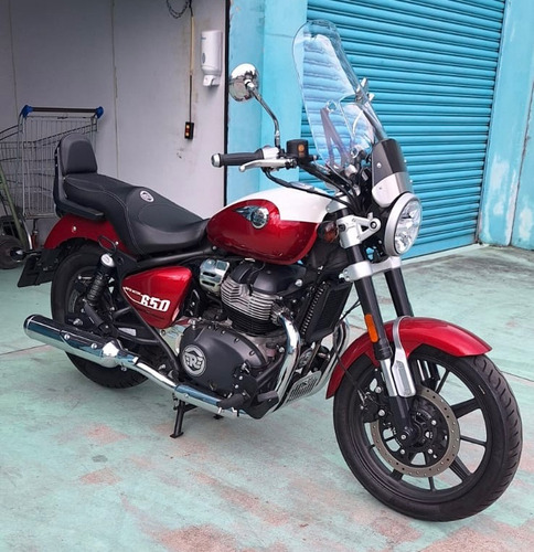 Royal Enfield Super Meteor 650