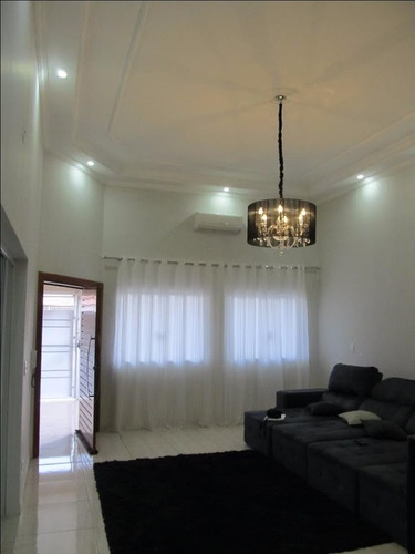Imagem 5 de 23 de Casa Com 4 Dormitórios À Venda, 250 M² Por R$ 870.000,00 - Jardim São Judas - Saltinho/sp - Ca1552