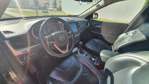 Imagen 4 de 8 de Jeep Cherokee 2015 2.4 Limited Mt