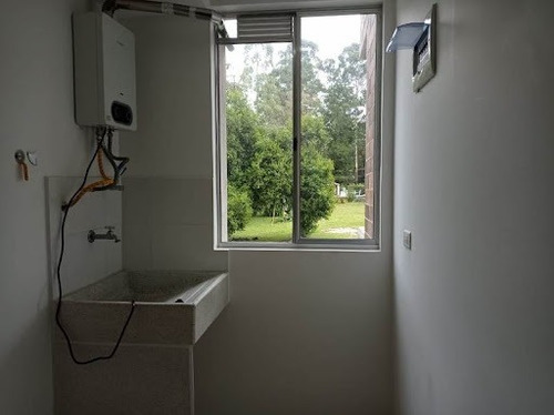 Imagen 11 de 15 de Apartamento En Arriendo San Antonio 622-17998