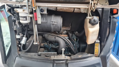 Mini Escavadeira Bobcat Mod. E26 Ano 2022 677,40h C/ Ar Cond