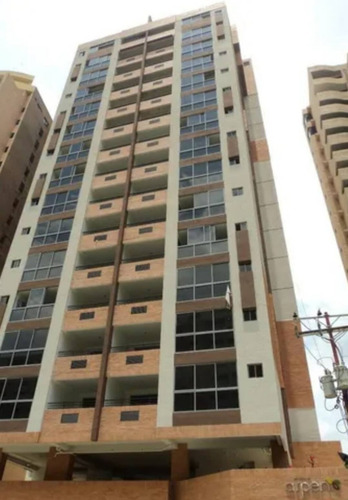 Imagen 22 de 22 de Penthouse Urb. La Trigaleña Valencia 0412-4860923.
