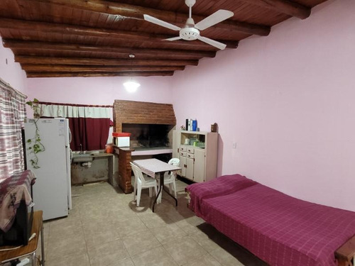 Imagen 13 de 26 de Casa Quinta Con Pileta, Y Amplio Terreno Parquizado