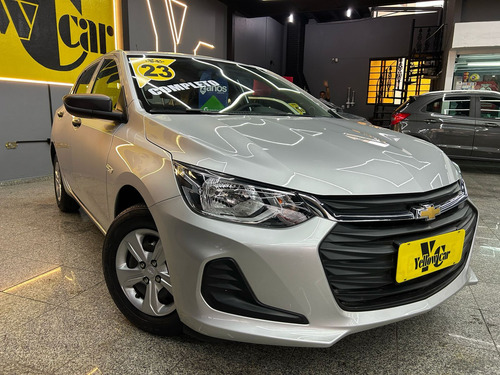 Chevrolet Onix Hatch 1.0 12V Flex 5p Mecanico 2023 Completo Baixa Km