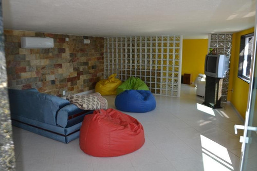 Casa De Condomínio À Venda Na Rua Doutor Henrique Portugal, São Francisco, Niterói - Rj - Liv-8661