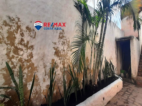 Imagen 14 de 16 de Re/max Vende Casa Con Uso De Posada En Centro De Chichiriviche A ½ Cuadra Del Malecón.