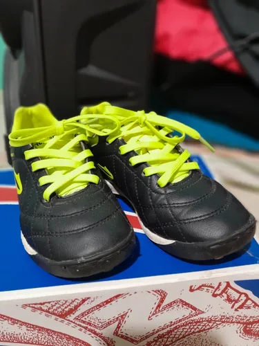 Olx botines 2025 de futbol usados