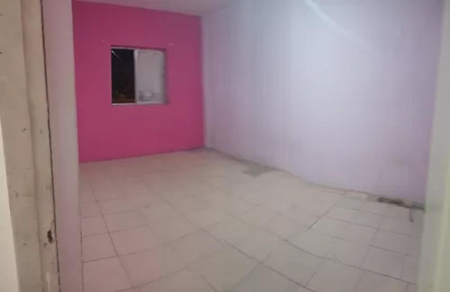 Casa En Venta - 2 Dormitorios 1 Baño - Cochera - 120mts2 - Rafael Castillo
