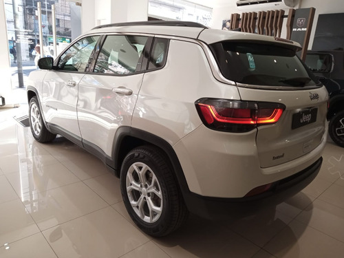 Jeep Compass 1.3 Sport At6