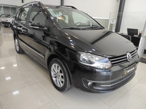 Volkswagen Suran Highline Cuero Automatica Con Gnc 2012