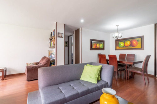 Apartamento En Venta En Bogotá Gilmar. Cod 13226