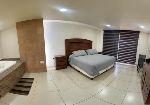 Casa En Fraccionamiento Con Seguridad Y Vista Al Lago De Tequesquitengo