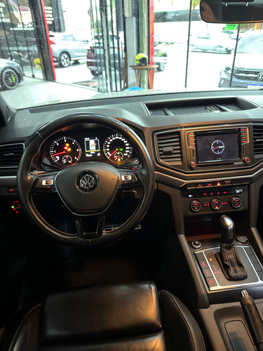 Volkswagen Amarok 3.0 Highline Extreme Cab. Dupla V6 4x4 Aut. 4p