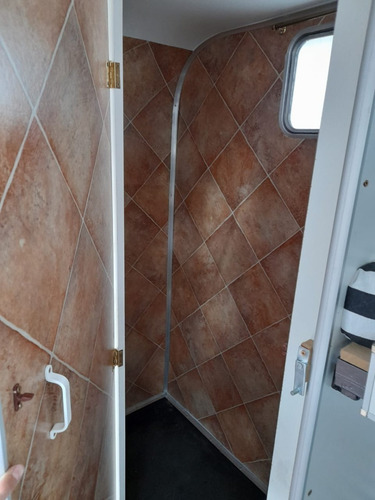 Imagen 12 de 20 de Casa Rodante Modelo 450 Lomas Camping