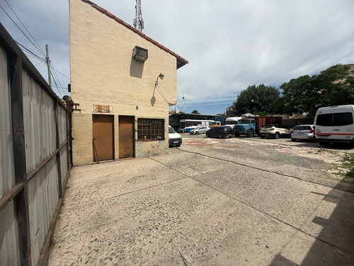 Oficina Comercial Con Deposito En Don Torcuato