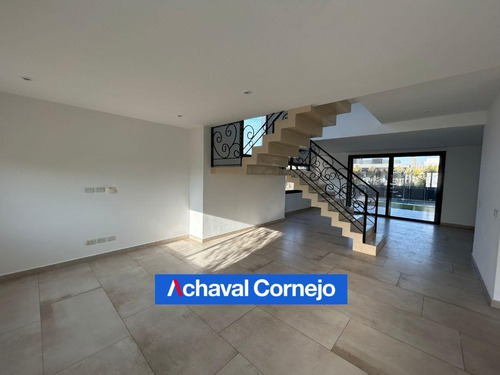 Venta Casa En Acacias-puertos (4 Dormitorios-pileta)