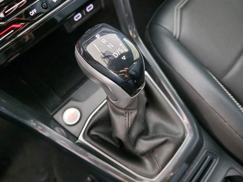 Volkswagen T-Cross 1.4 250 TSI TOTAL FLEX HIGHLINE AUTOMÁTICO