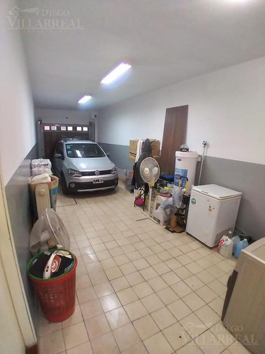 Imagen 26 de 30 de Casa - Hurlingham - Venta - Oportunidad - 4 Amb - 4 Ambientes