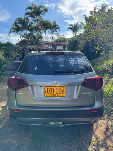 Suzuki Vitara Live 2022 Mt 4x2