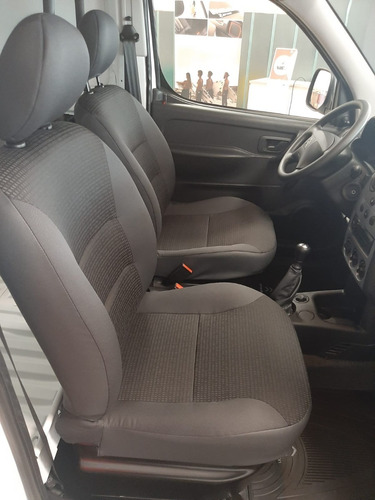 Imagen 12 de 13 de Citroen Berlingo Furgon Hdi
