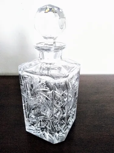 Bella Licorera De Cristal (Usado)