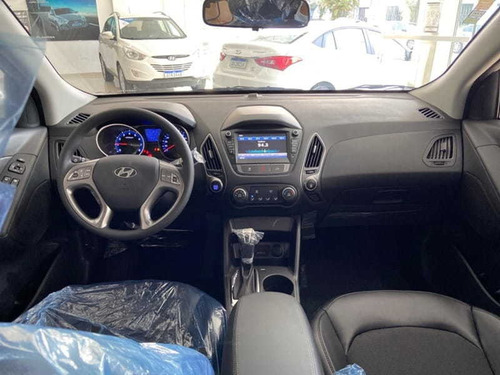 Imagem 12 de 15 de Hyundai Ix35 Gl 2.0 16v 2wd Flex Aut 2022