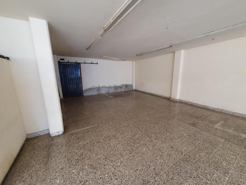 Edificio Comercial En Venta En La Colonia Gabriel Ramos Millán