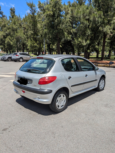 Peugeot 206 1.6 Xr Premium 5 p
